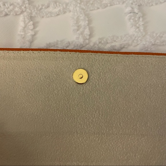 Tory Burch Sunglasses Case - Picture 8 of 12